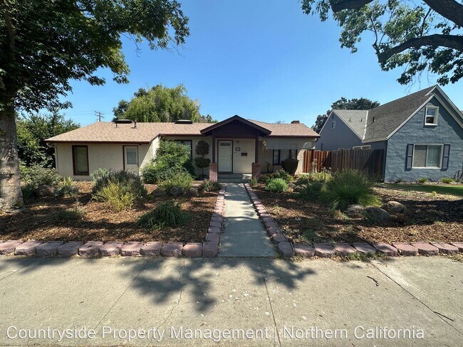 Foto del edificio - 3 br, 2 bath House - 406 N Santa Cruz Ave