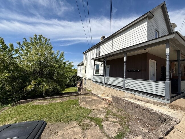 Photo - 129 3rd Ave Apartment