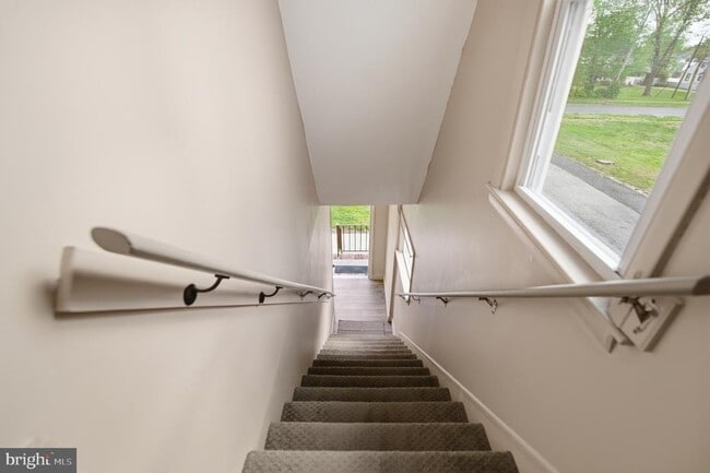 Foto del edificio - 1130 E Park Ave