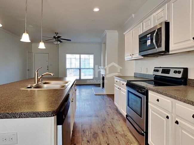 Building Photo - 5412 Galante Ln