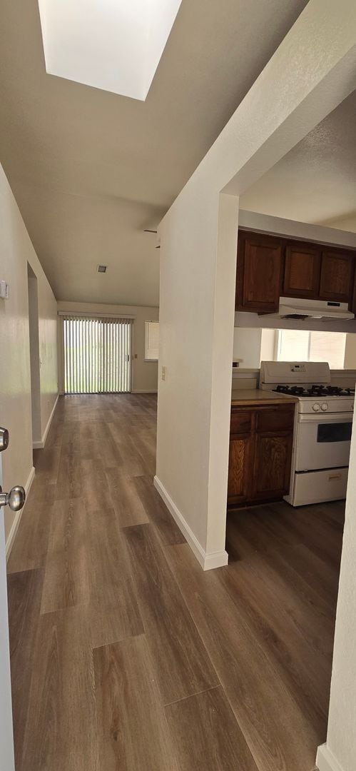 Building Photo - Cooley Ranch Home with NEW Paint NEW flooring