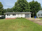 Primary Photo - 4142 Sabin Dr