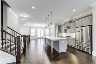 Building Photo - 4304 Walsh Dr