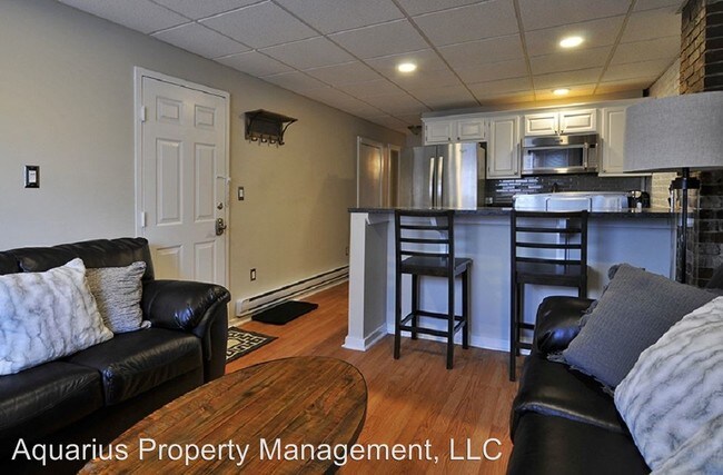 Building Photo - 2 br, 1 bath House - 330 Fore St Unit 1
