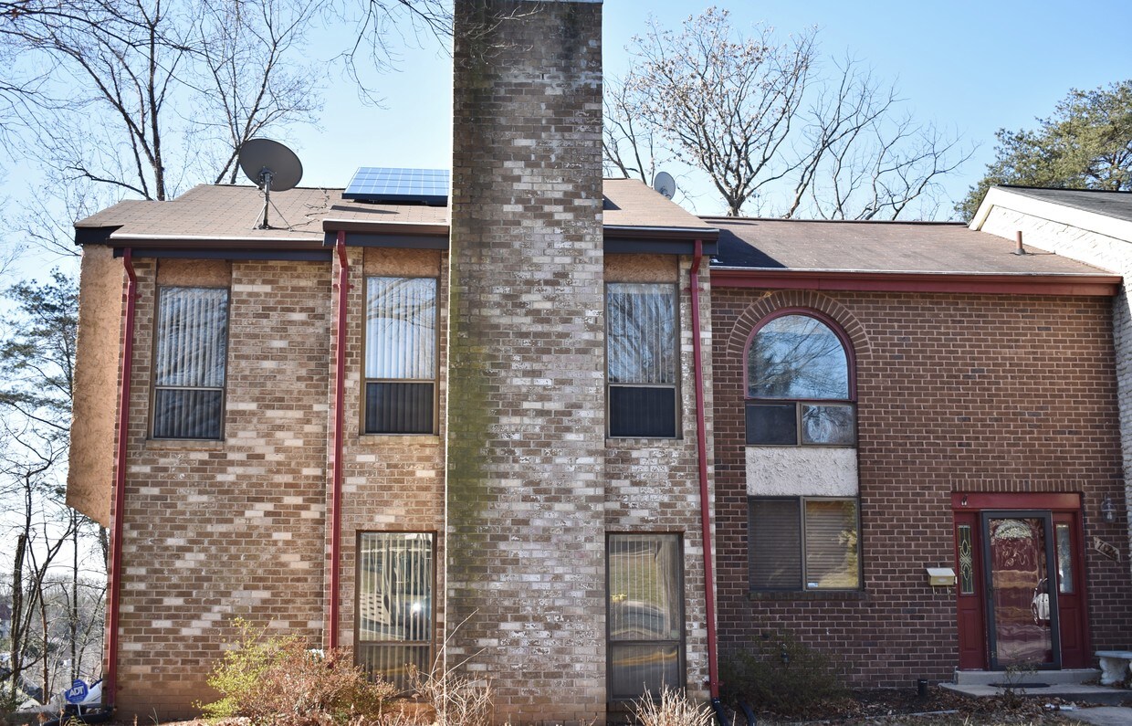 Primary Photo - 7124 Ora Glen Ct