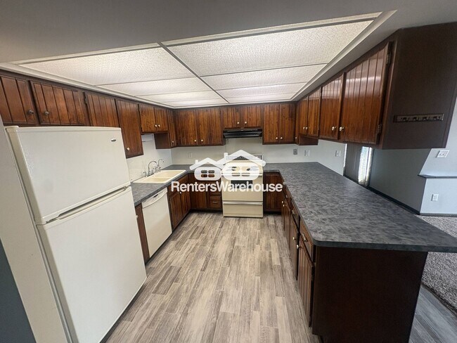 Building Photo - Private and Wooded in Blaine!  4 Bedroom 3 Bath  3000+ square feet!