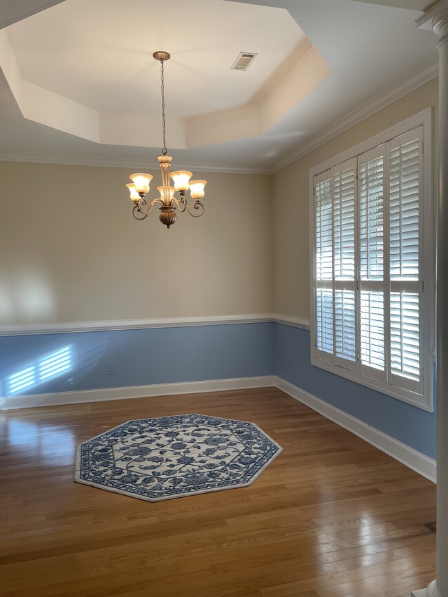Building Photo - 129 Glen Haven Cir
