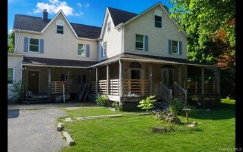 Building Photo - 9 Conklin Ln