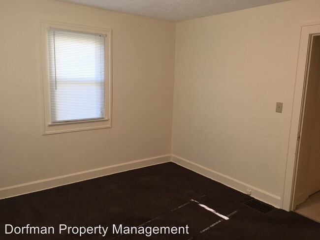 Building Photo - 1137 W 35th St