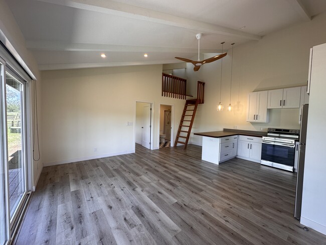Building Photo - 444 Makawao Ave
