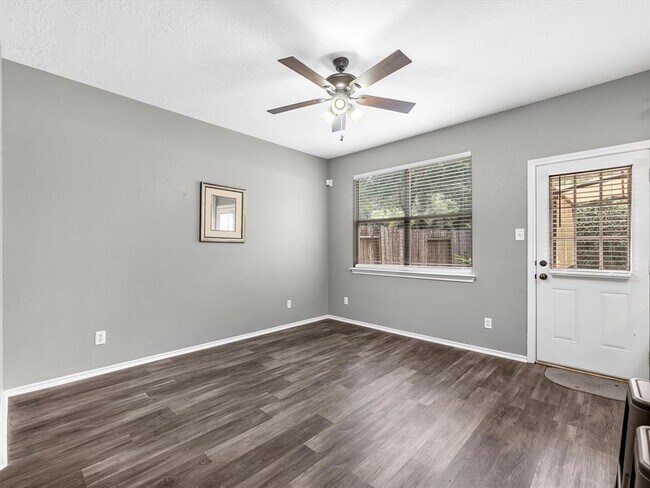 Foto del edificio - 17531 Olympic Park Ln