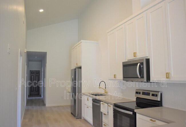 Foto del edificio - 2120 Datepalm Ave