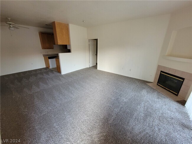 Foto del edificio - 4730 E Craig Rd