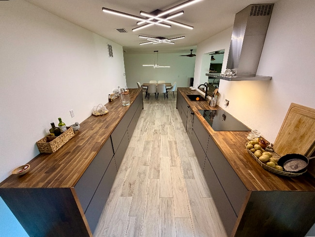 Foto del edificio - 3481 Whitner Way