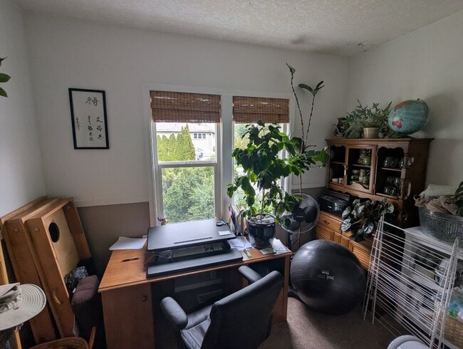 Photo du bâtiment - 4012 Grange Rd