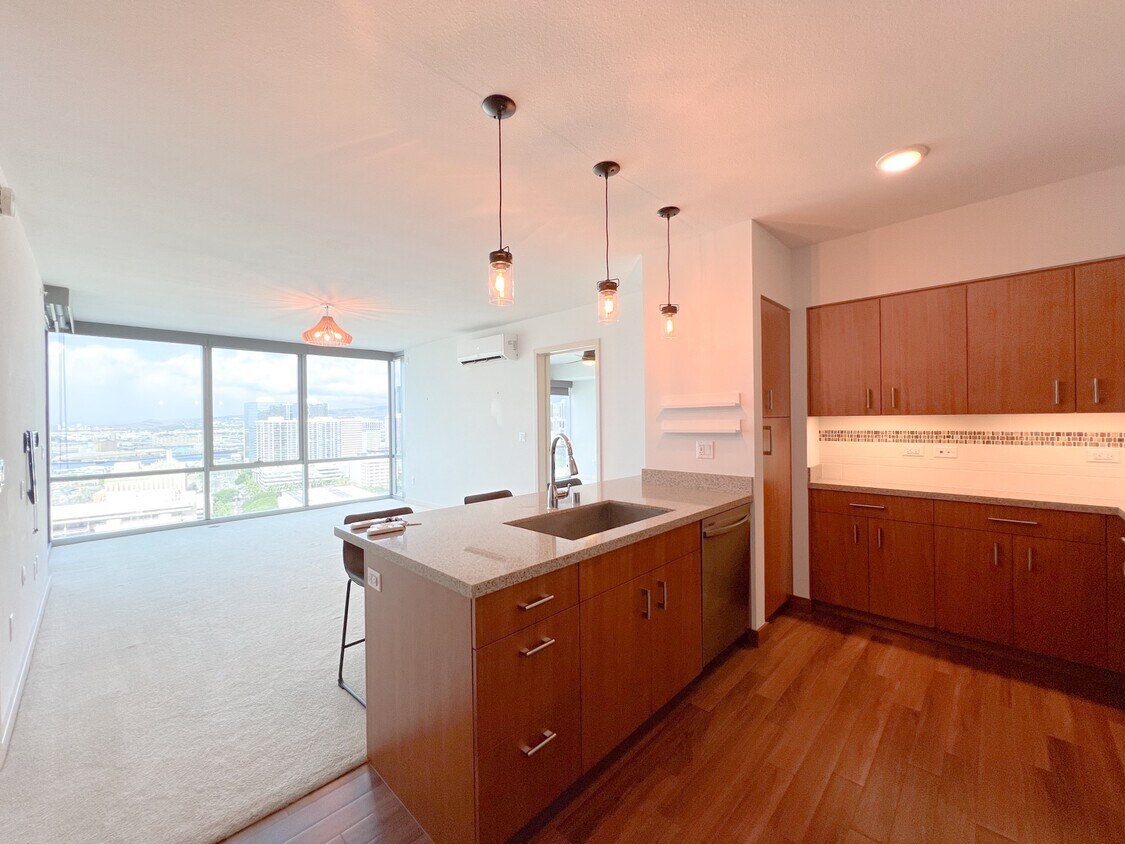 Foto principal - 555 South St