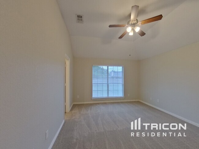 Foto del edificio - 5413 Frank Ln