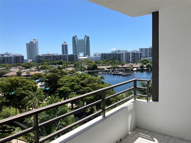 Building Photo - 500 Three Islands Boulevard