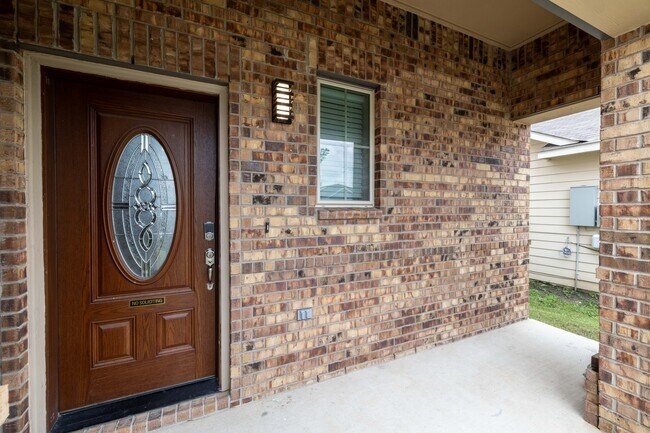 Building Photo - 10238 Midsummer Meadow