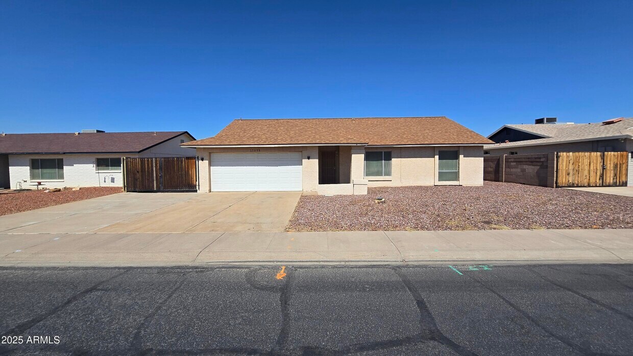 Primary Photo - 15608 N 58th Ave