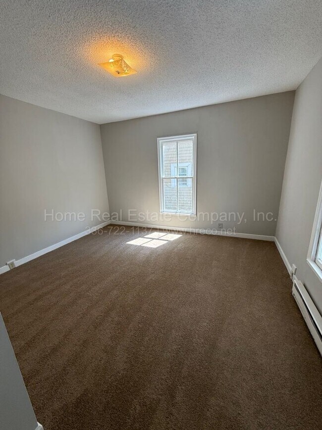 Foto del edificio - 615 Mulberry St SW