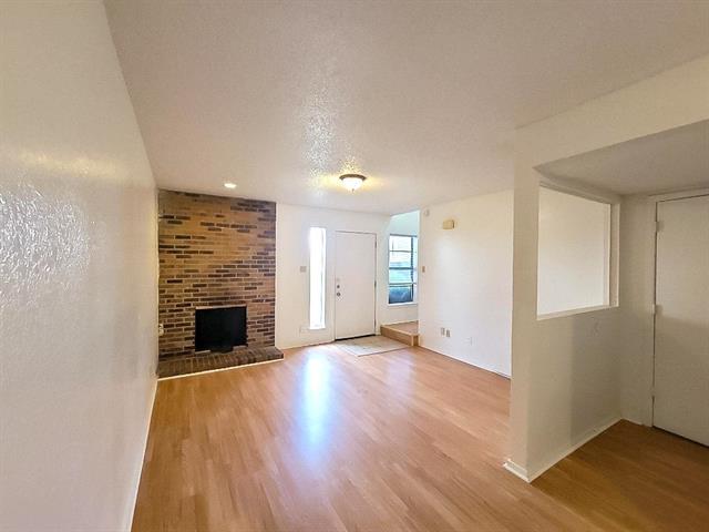 Foto del edificio - 4928 Diaz Ave