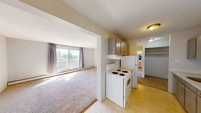 Photo du bâtiment - 10505-10103 103 St