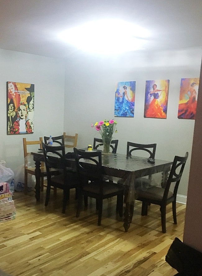 Foto del edificio - 11138 Oak Leaf Dr