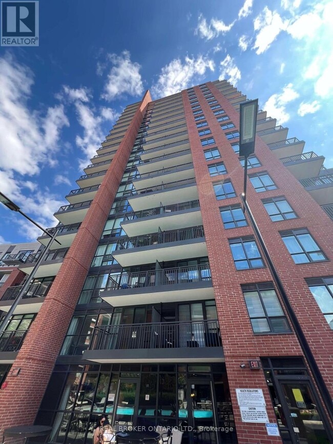 Building Photo - 800 Lawrence Ave W