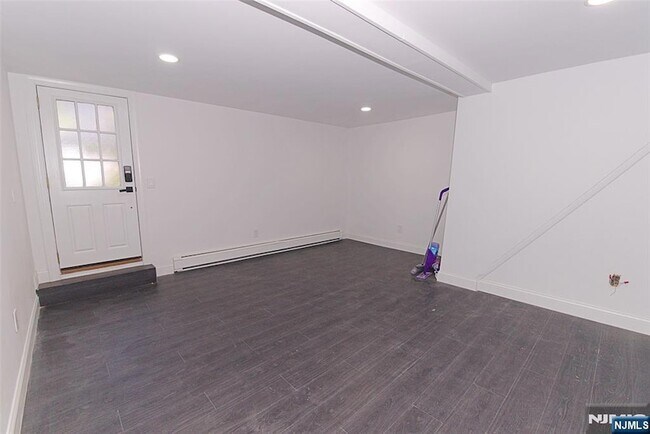 Foto del edificio - 401 Undercliff Ave