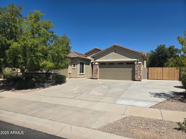 Foto del edificio - 8414 W Northview Ave