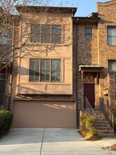 Building Photo - 3154 Chestnut Woods Dr