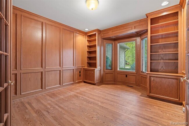 Foto del edificio - 40387 Emerald Ln E
