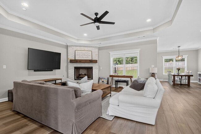 Foto del edificio - Fabulous Homes in Miller's Glenn