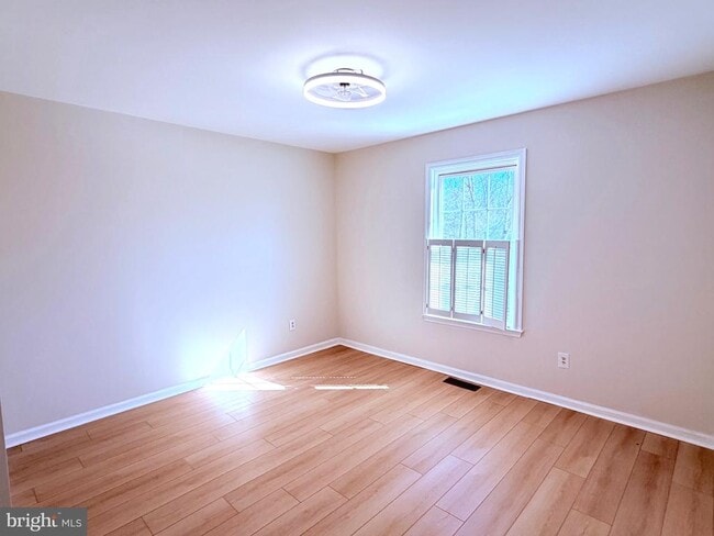 Foto del edificio - 2305 Westfield Ct