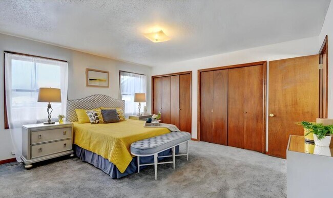 Foto del edificio - 2823 Gateway Dr