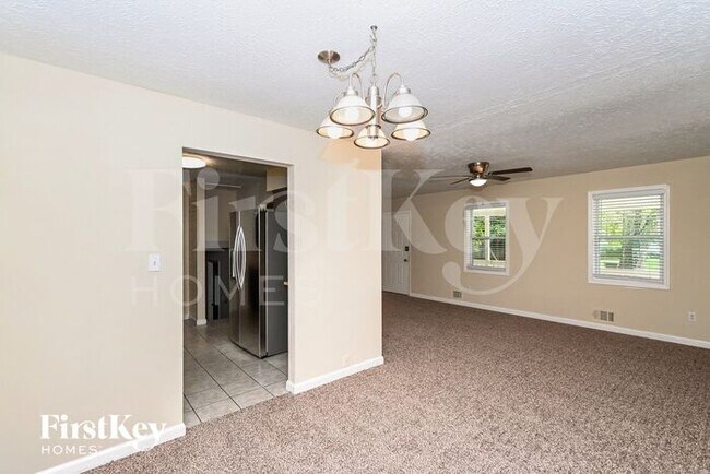 Building Photo - 3164 Colorado Dr