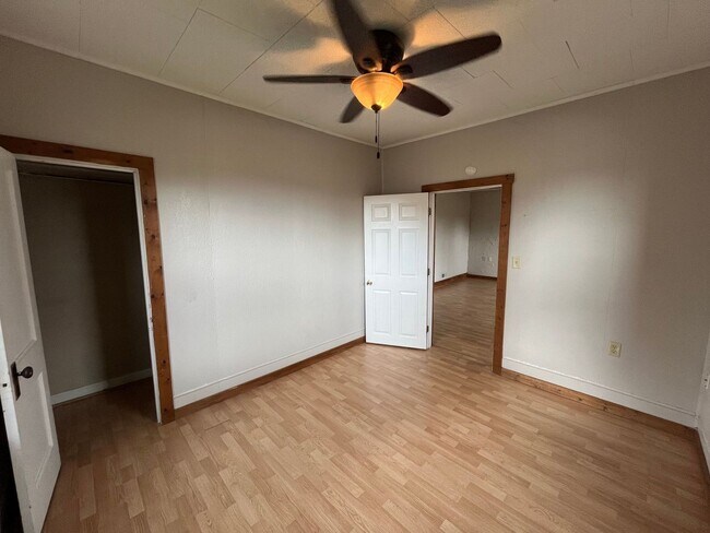Foto del edificio - 1419 Upland Ave