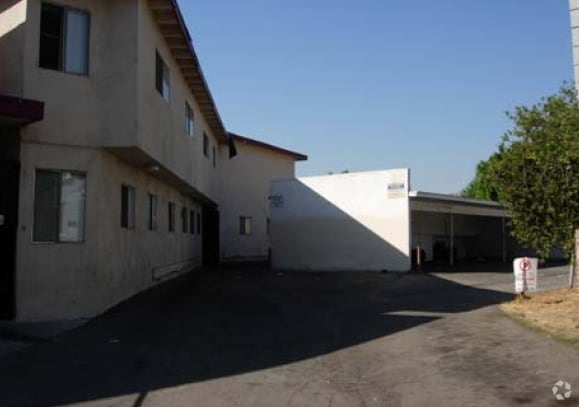 Building Photo - 7907 Brimfield Ave