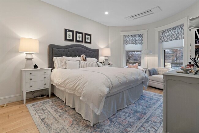 Foto del edificio - 1797 Beacon St