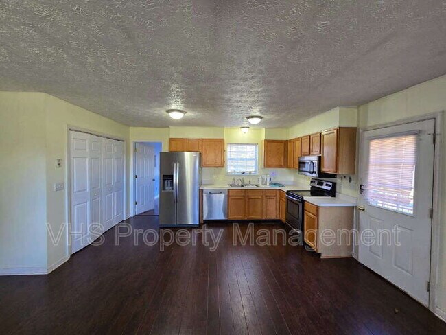 Foto del edificio - 10989 Muddy Run Ln