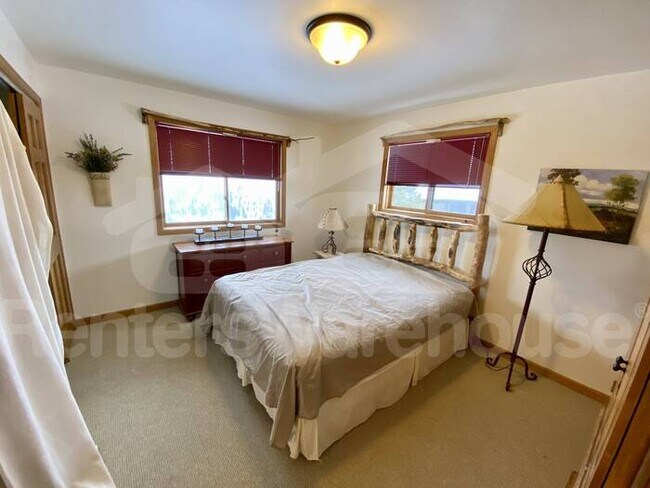 Foto del edificio - Gorgeous 2 Bed 2 Bath Condo