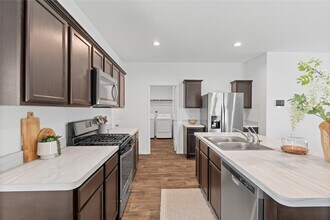 Building Photo - 22306 Forest Gorge Ln