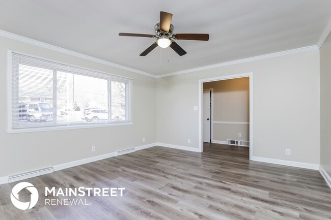 Building Photo - 1521 Drumcliffe Rd SW