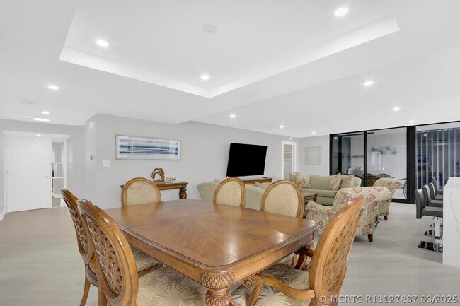 Foto del edificio - 5380 N Ocean Dr
