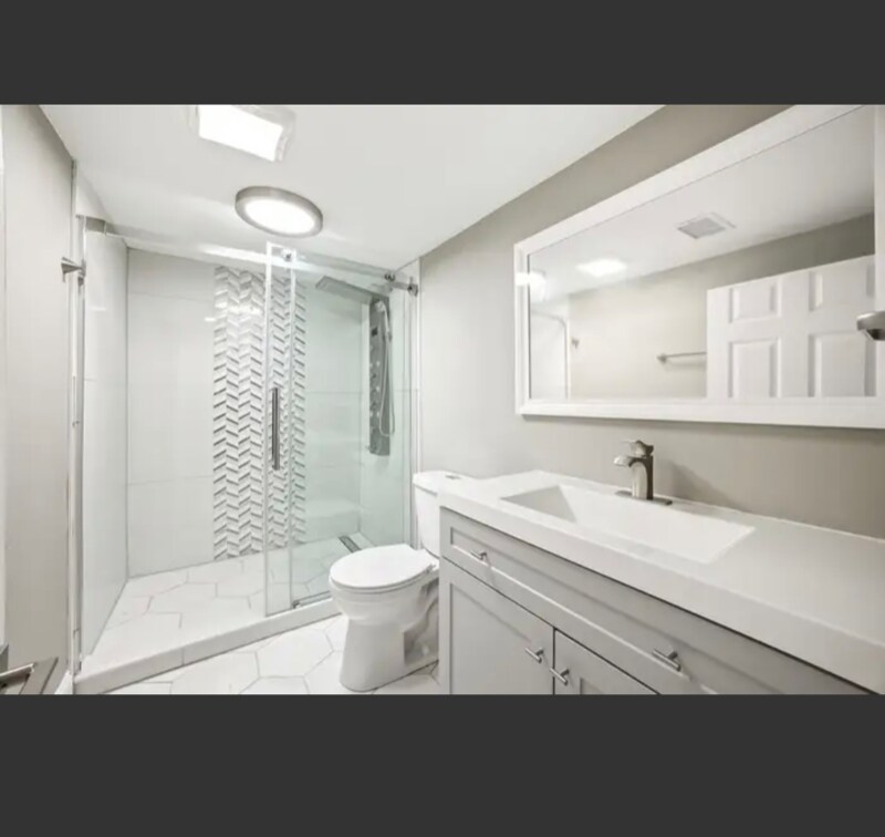 9121 S Mackinaw Ave, Chicago, IL 60617 House Rental in Chicago, IL