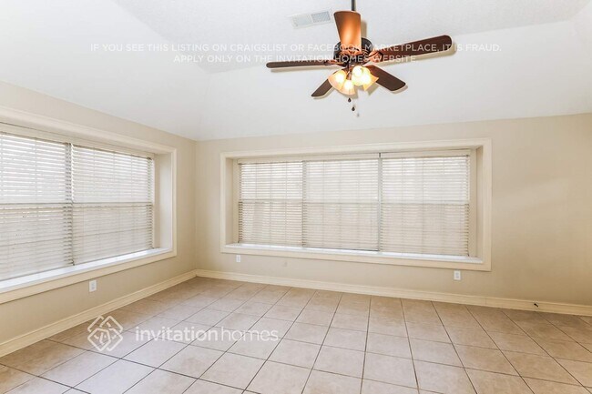 Foto del edificio - 418 Devonshire Dr