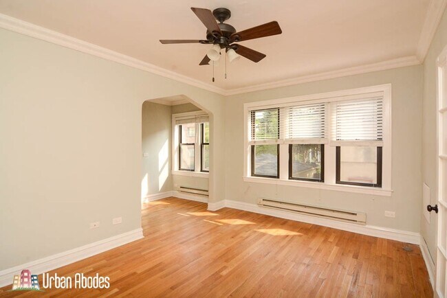 Foto del edificio - 4735 N Hermitage Ave