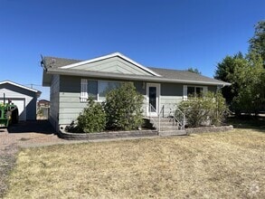 Building Photo - 6233 43rd St SW