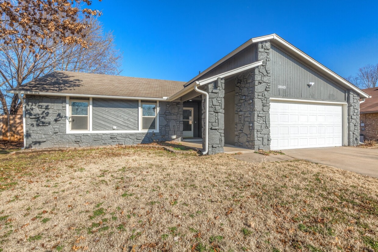 2843 W 114th St S, Jenks, OK 74037 House Rental in Jenks, OK